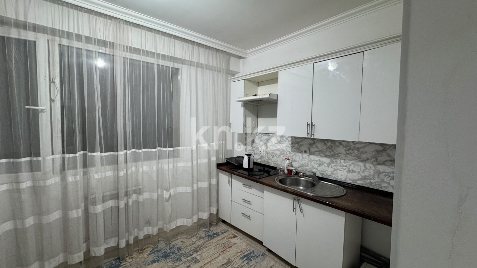 Аренда 1-комнатной квартиры, 38 м² в Астане