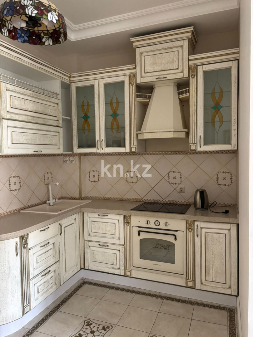 Аренда 3-комнатной квартиры, 110 м² в Астане