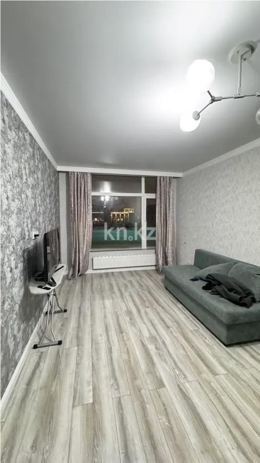 Продажа 1-комнатной квартиры, 45 м², пр. Кабанбай батыра, дом  49 в Астане