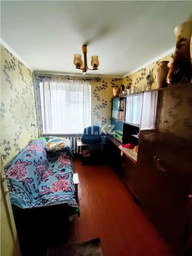 Продажа 4-комнатной квартиры, 64 м², ул. Локомотивная, дом  141 в Караганде