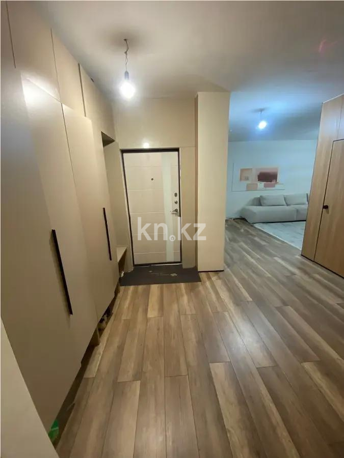 Продажа 3-комнатной квартиры, 90 м², ул. Сыганак, дом  18 в Астане - фото 5
