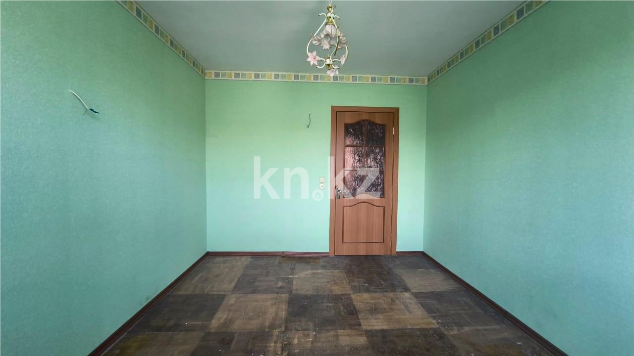 Продажа 2-комнатной квартиры, 53 м², ул. 6-й мик-н в Темиртау - фото 4