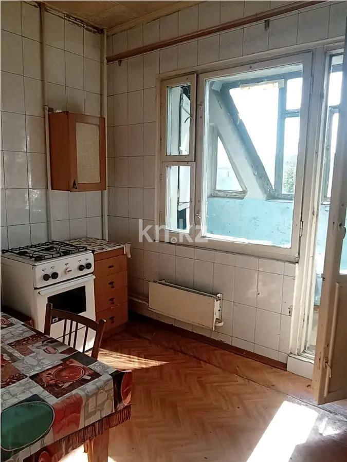 Продажа 3-комнатной квартиры, 72 м², мкр-н Аксай-3, дом  25 в Алматы - фото 3