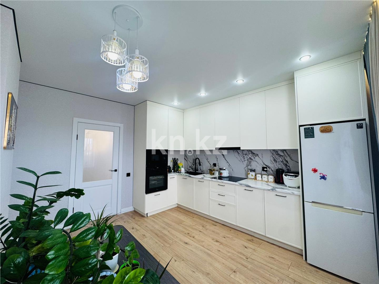 Продажа 3-комнатной квартиры, 120.2 м² в Астане - фото 6