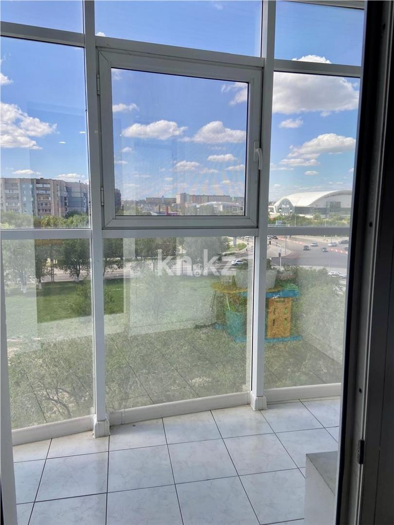 Продажа 3-комнатной квартиры, 109 м², пр. Республики, дом  42 в Караганде - фото 14