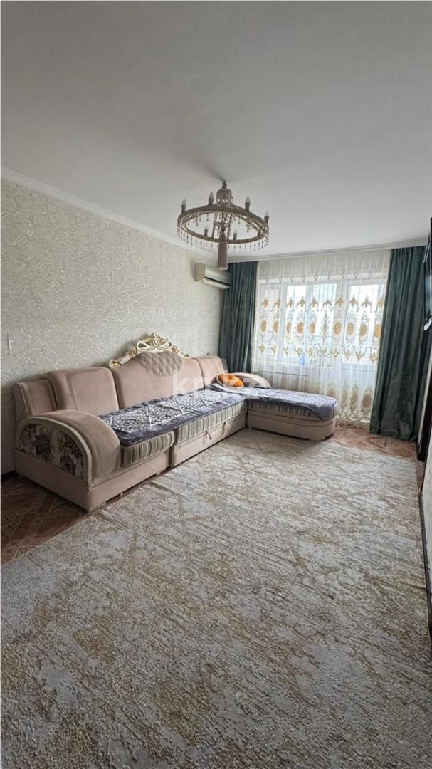 Продажа 4-комнатной квартиры, 63 м², пр. Строителей в Караганде