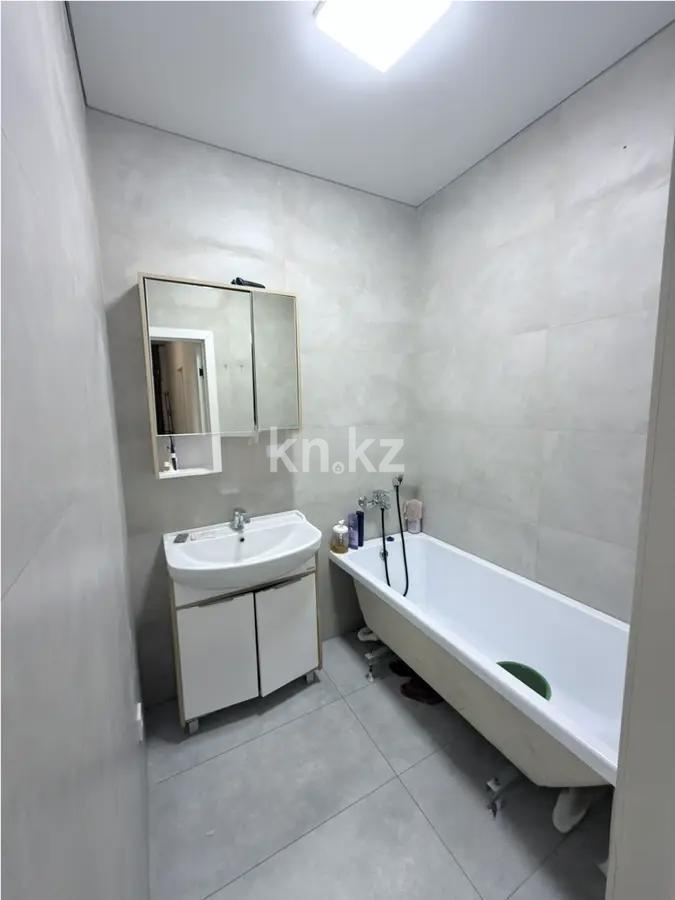 Продажа 2-комнатной квартиры, 65 м² в Караганде - фото 4