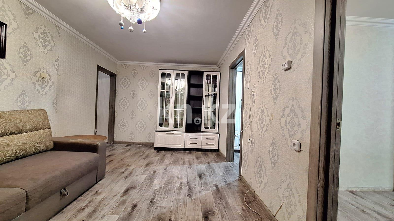 Продажа 4-комнатной квартиры, 61 м², 16 мкр. в Караганде - фото 2