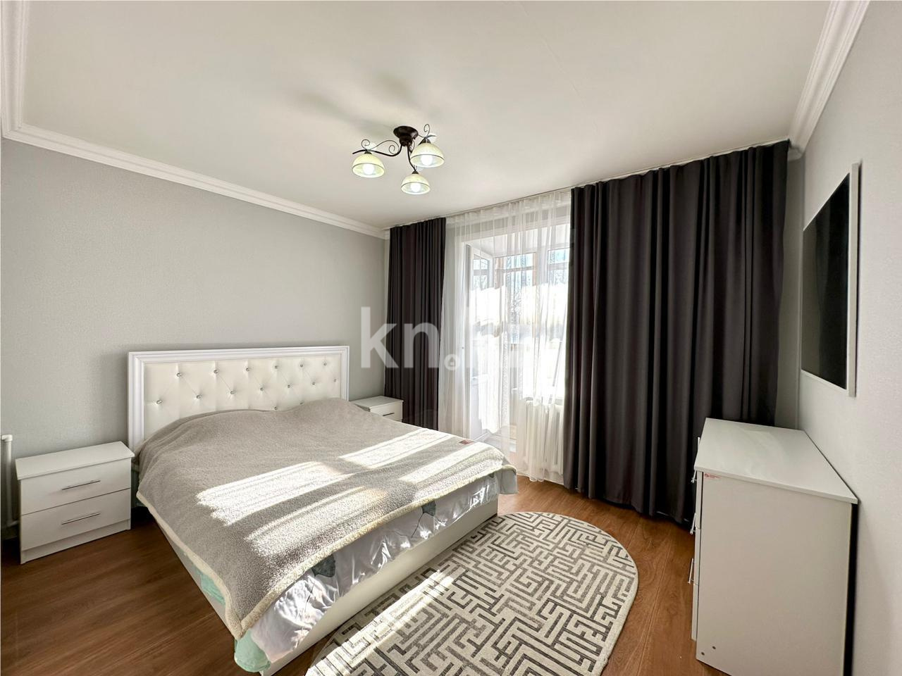 Продажа 3-комнатной квартиры, 61 м², ул. Аманжолова в Караганде - фото 6