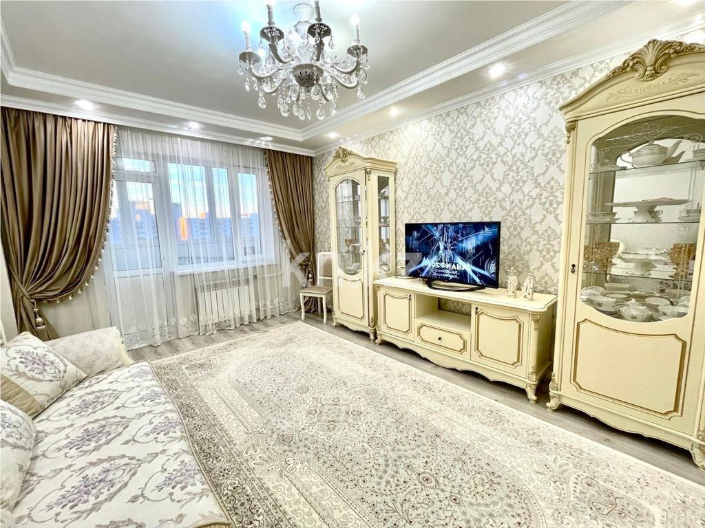 Продажа 3-комнатной квартиры, 80 м² в Караганде