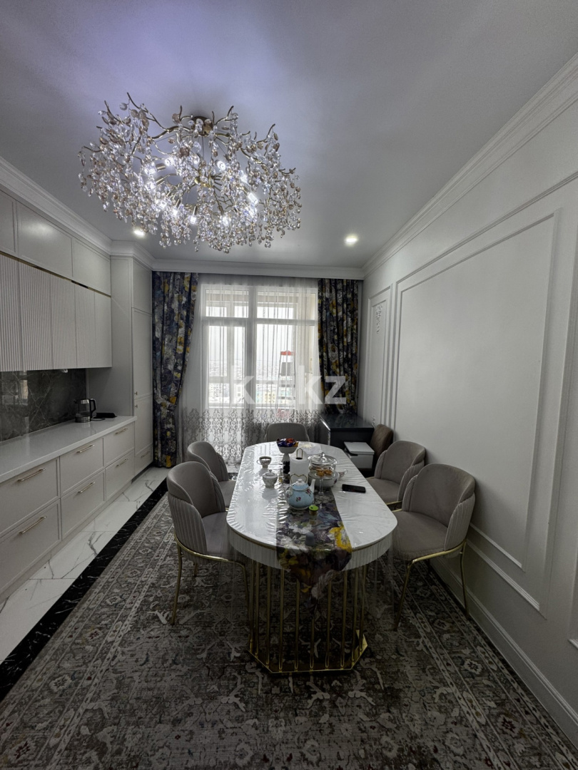 Продажа 3-комнатной квартиры, 111 м², ул. Утеген батыра, дом  11в в Алматы - фото 20