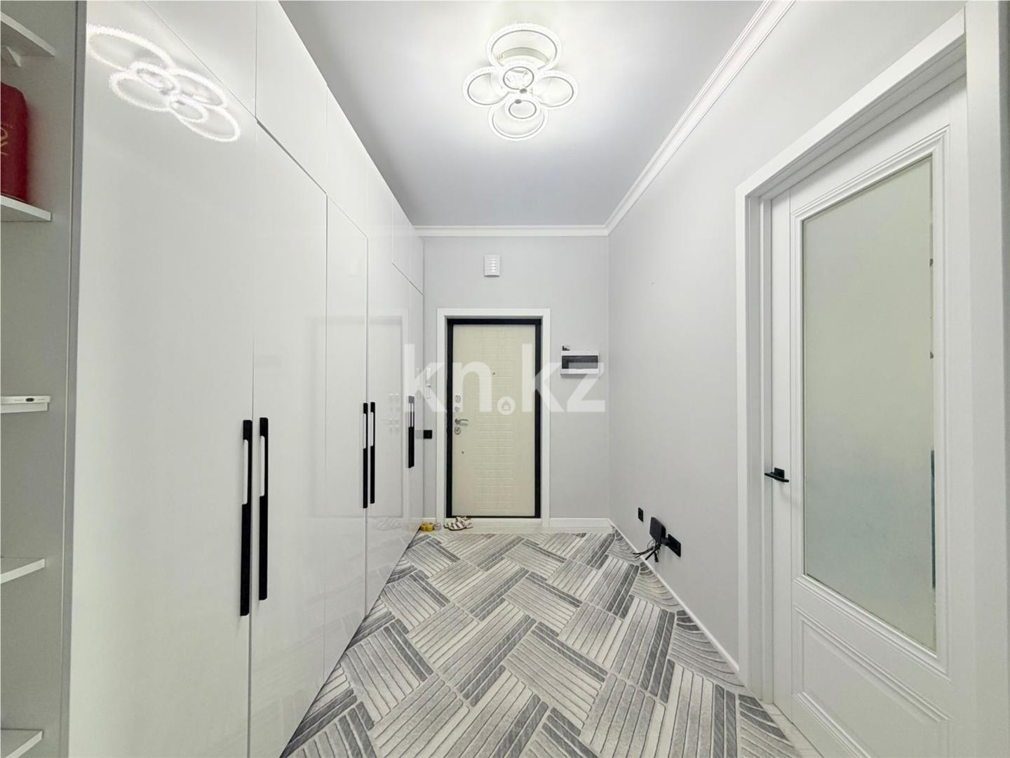 Продажа 2-комнатной квартиры, 65 м² в Астане - фото 7