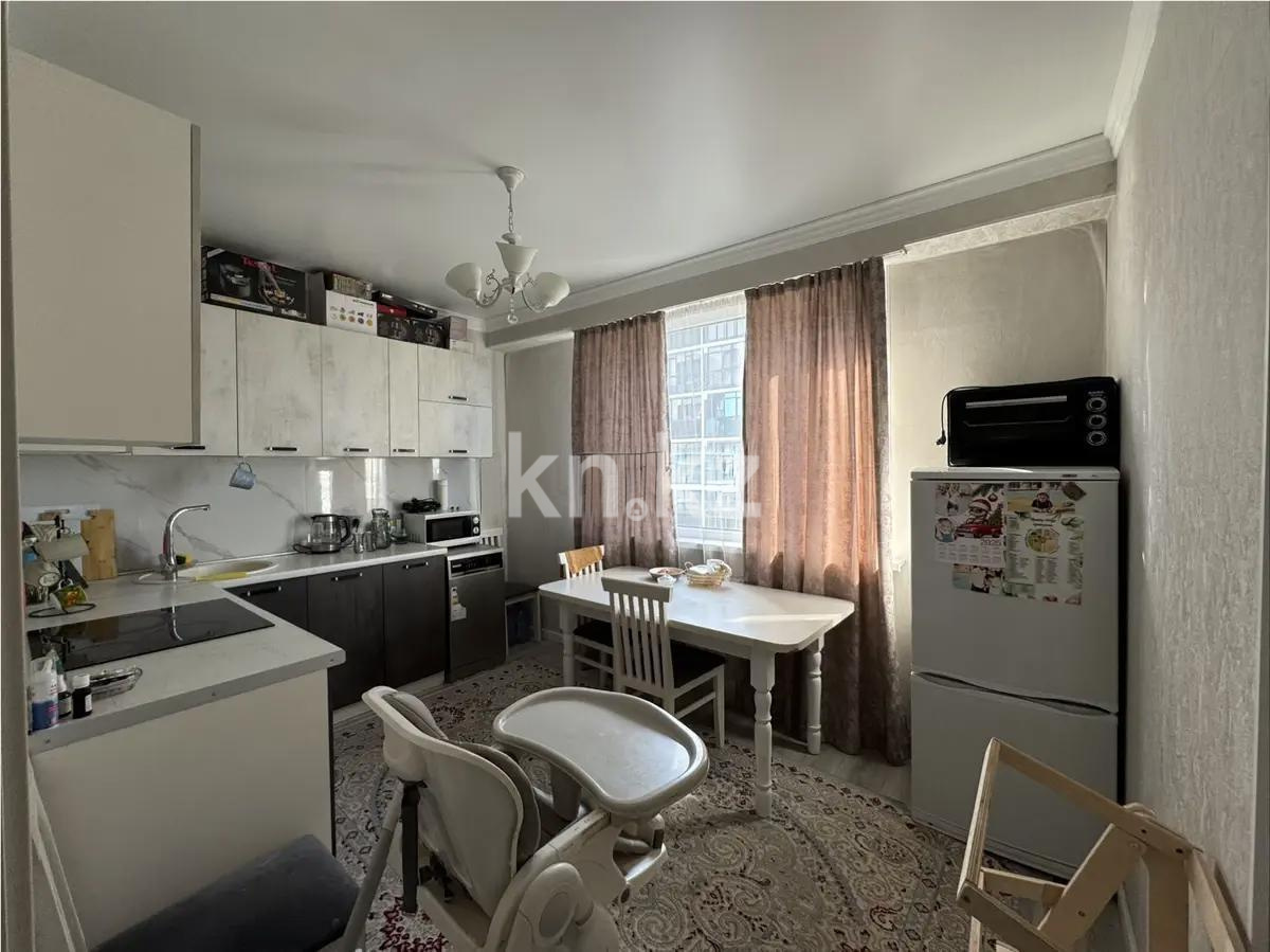 Продажа 2-комнатной квартиры, 52 м², мкр. Сайран, дом  9 в Алматы - фото 3