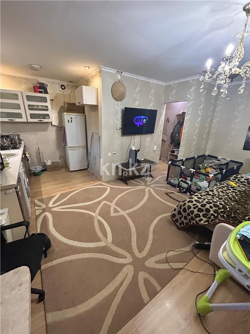 Продажа 2-комнатной квартиры, 46 м², ул. Аманжолова, дом  17/4 в Караганде - фото 3