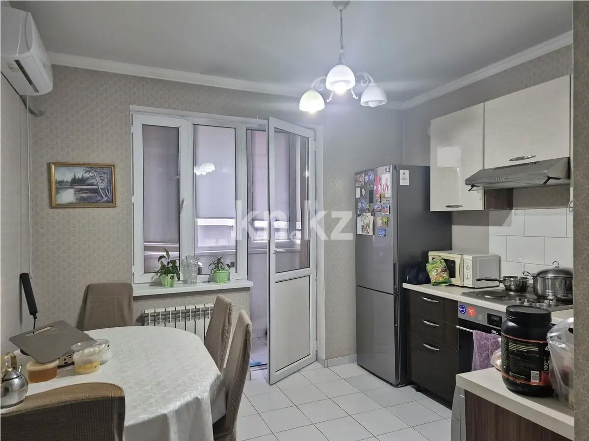 Продажа 3-комнатной квартиры, 70 м² в Алматы - фото 4