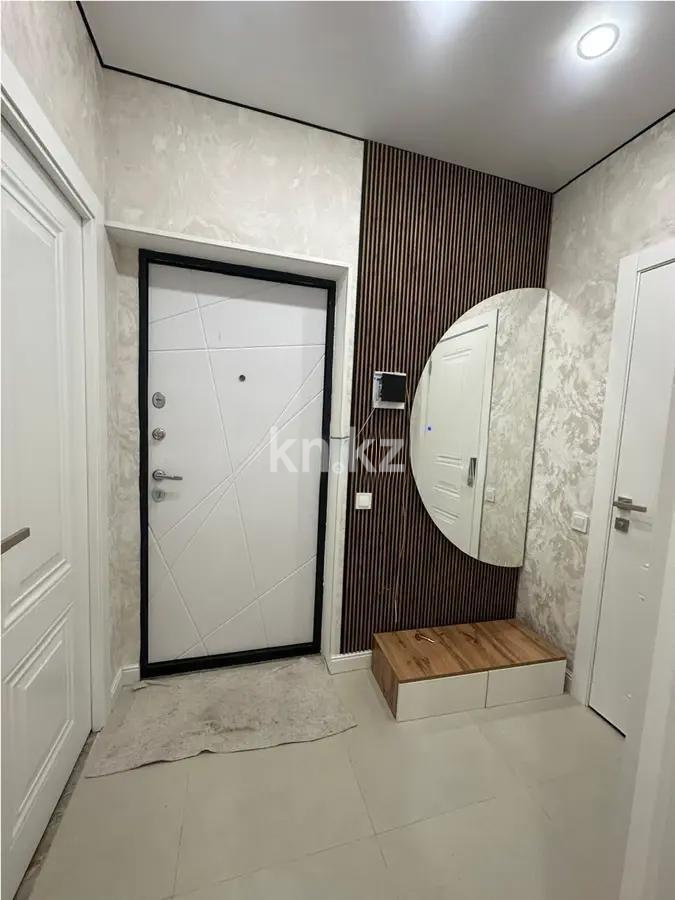 Продажа 1-комнатной квартиры, 38 м², ул. Жолымбет, дом  42/5 в Алматы - фото 4