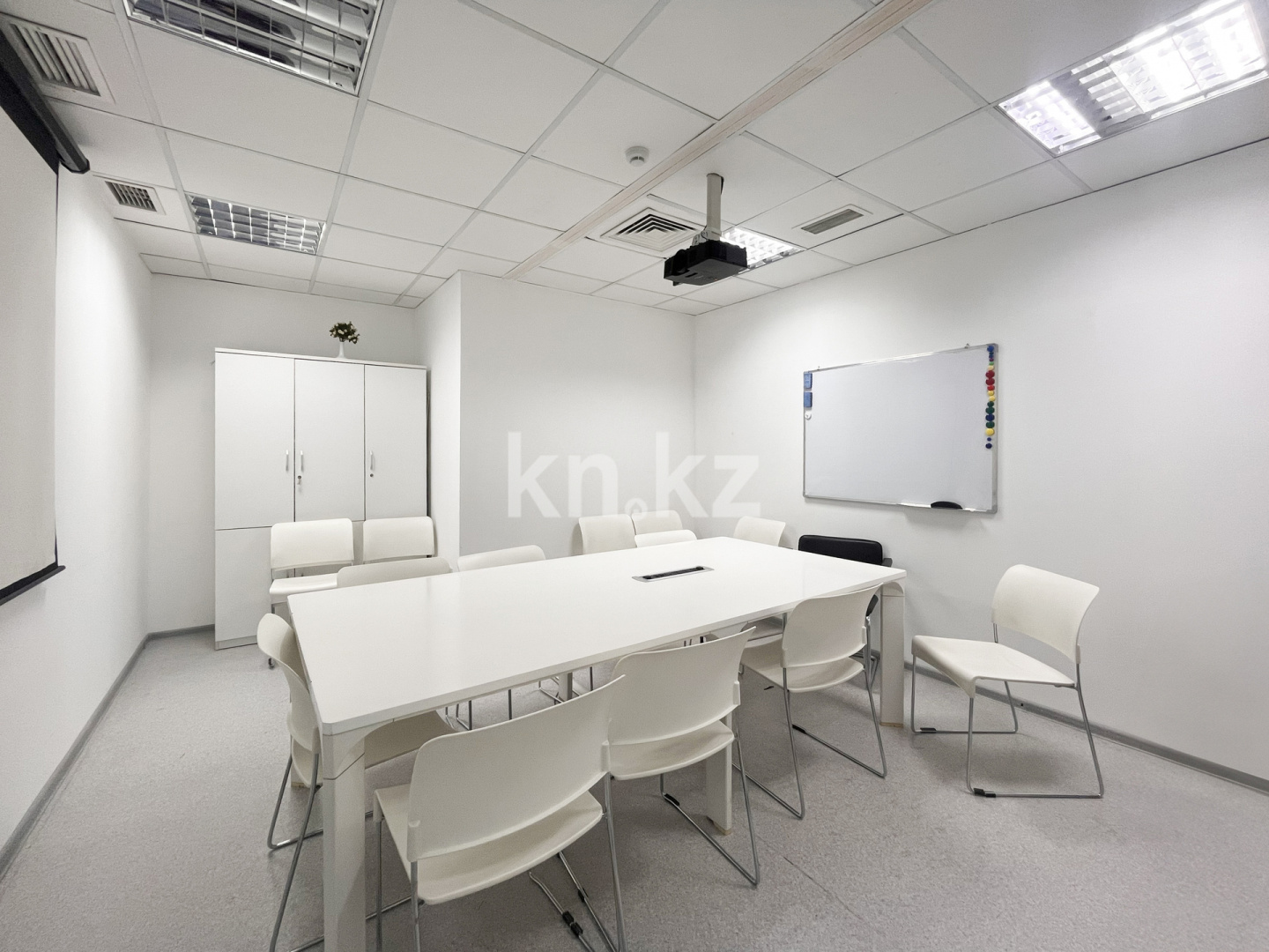 Продажа , 473.9 м², ул. Жарокова, дом  366 в Алматы - фото 5