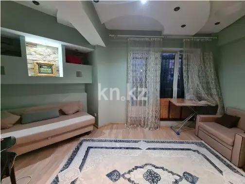 Продажа 4-комнатной квартиры, 163 м², ул. Курмангазы, дом  143 в Алматы - фото 2