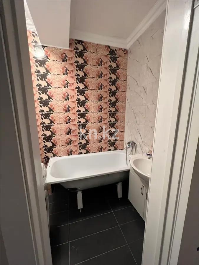 Продажа 3-комнатной квартиры, 71 м², ул. Маметовой, дом  2 в Астане - фото 4