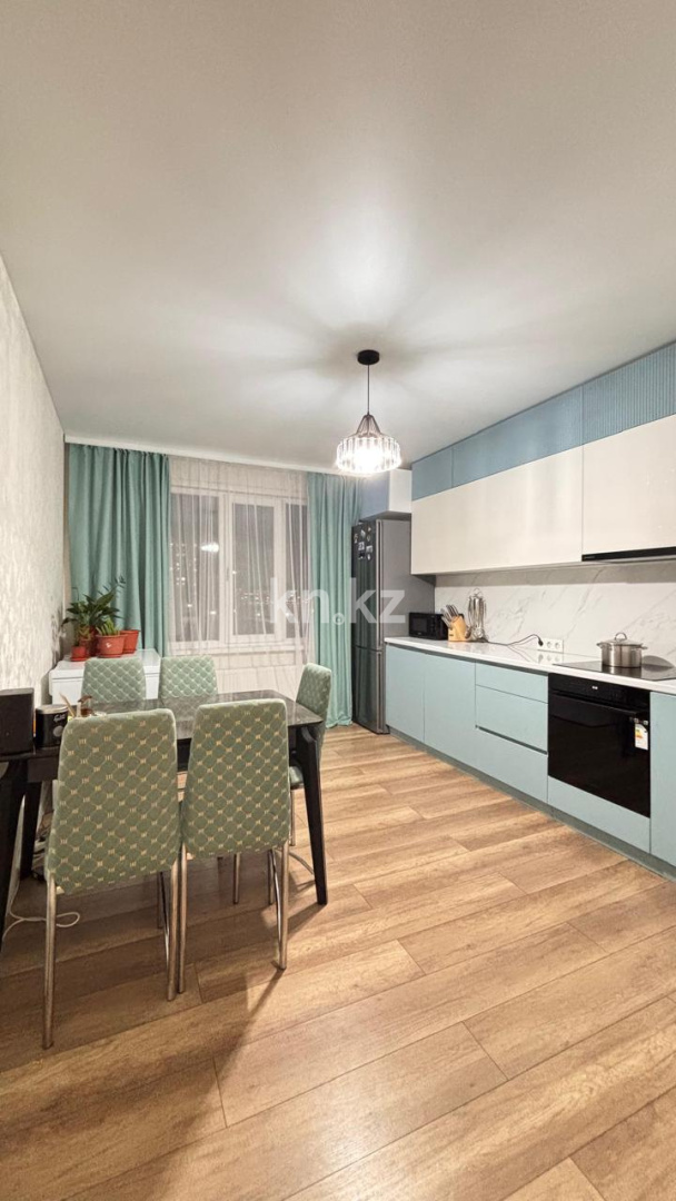Продажа 3-комнатной квартиры, 93 м² в Астане