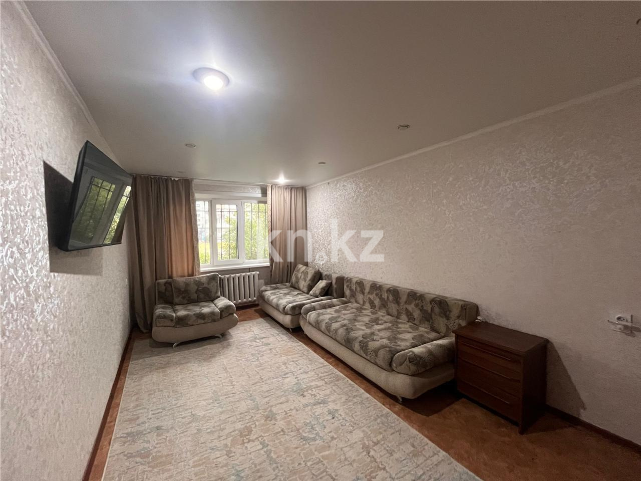 Продажа 2-комнатной квартиры, 43 м², ул. Язева в Караганде