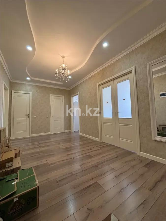 Продажа 3-комнатной квартиры, 89 м², пр. Строителей, дом  33/1 в Караганде - фото 7