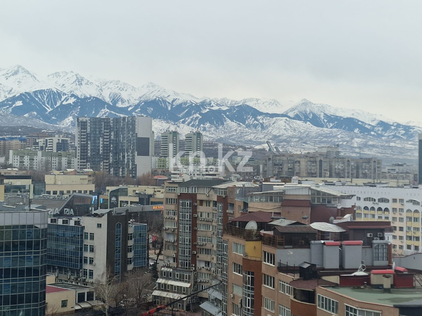 Продажа 2-комнатной квартиры, 85.1 м² в Алматы - фото 8