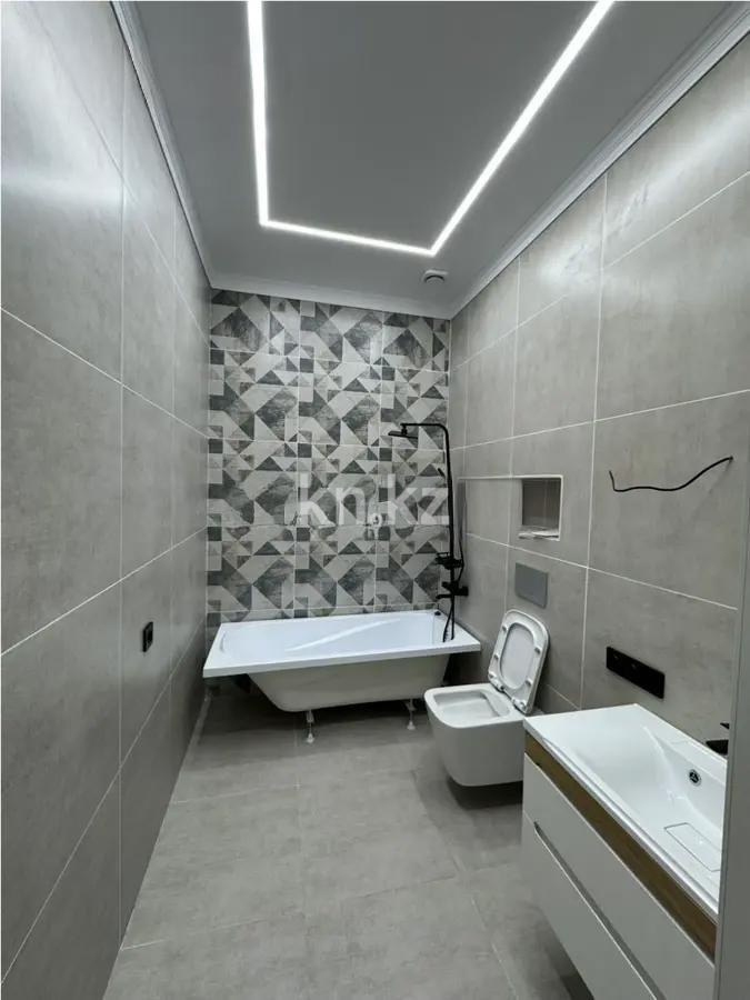 Продажа 4-комнатной квартиры, 135 м² в Караганде - фото 4