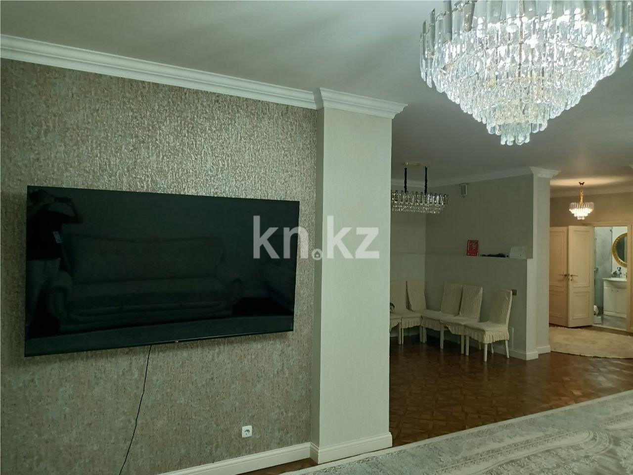 Продажа 4-комнатной квартиры, 177.6 м² в Астане - фото 3