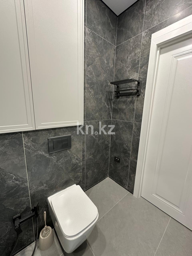 Продажа 3-комнатной квартиры, 68.4 м² в Астане - фото 18