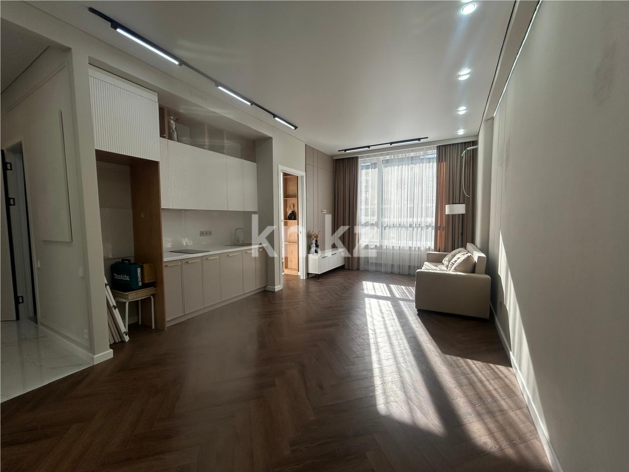 Продажа 2-комнатной квартиры, 44.3 м², ул. Е-36 в Астане