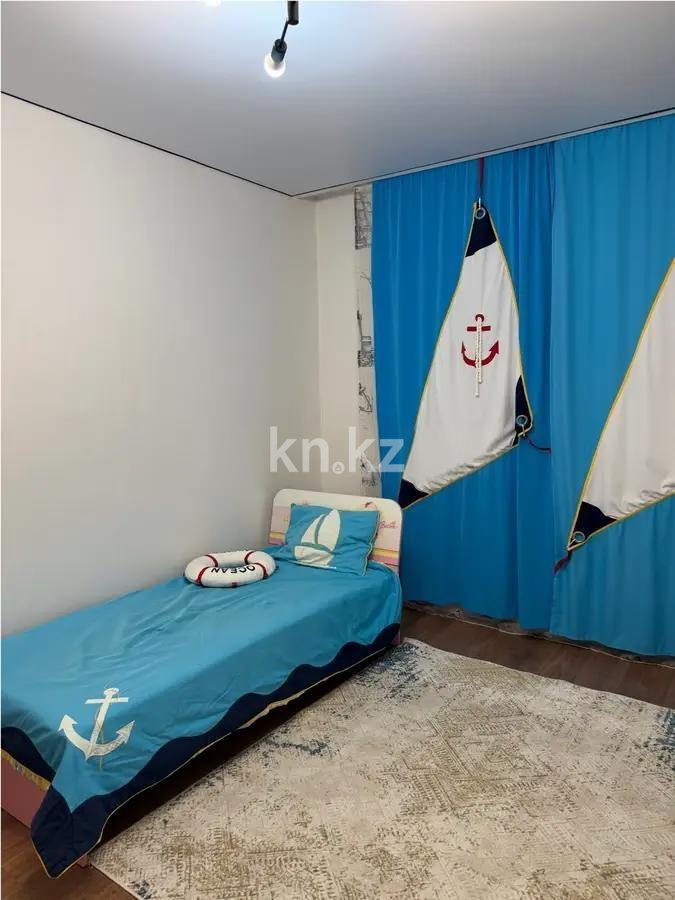 Продажа 3-комнатной квартиры, 70.2 м², ул. К. Шарипова, дом  206/8 в Алматы - фото 3