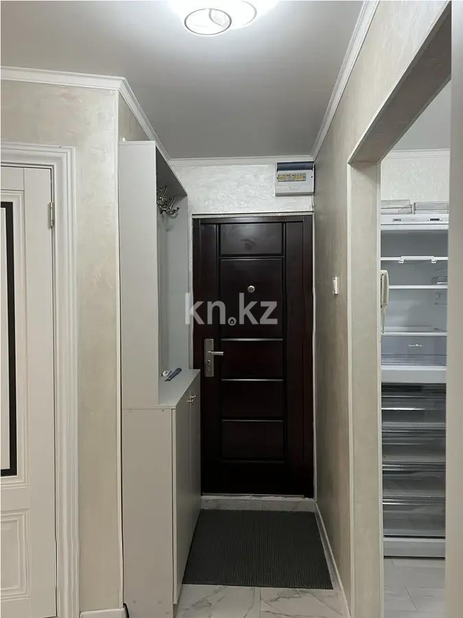 Продажа 3-комнатной квартиры, 63 м², 7 мкр., дом  35 в Алматы - фото 6