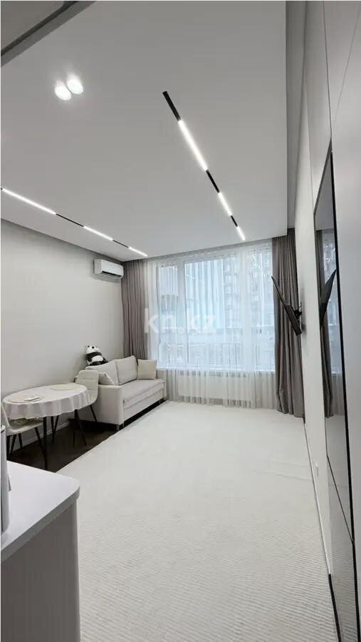 Продажа 2-комнатной квартиры, 42.2 м² в Астане