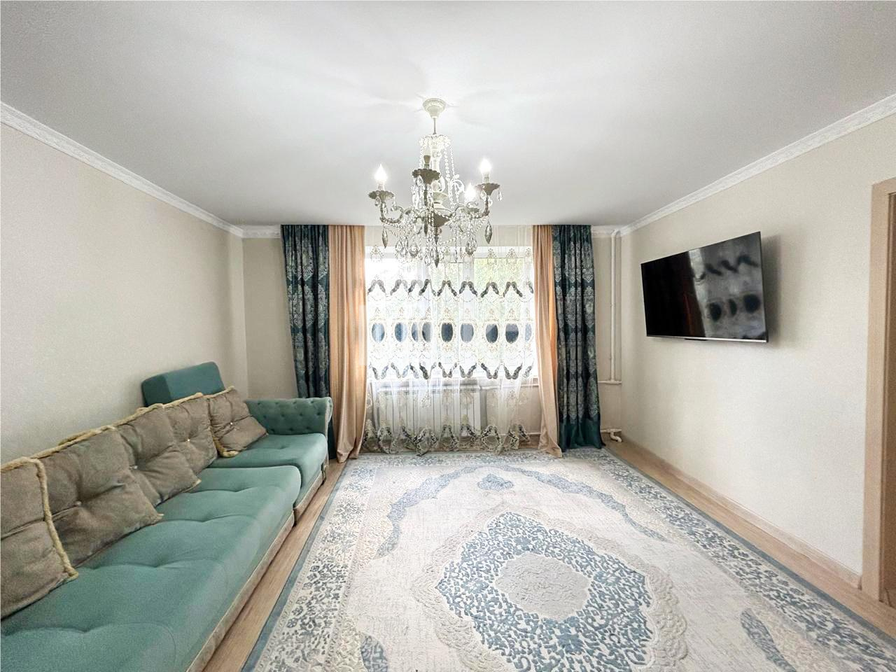 Продажа 3-комнатной квартиры, 75 м², ул. Сатыбалдина в Караганде