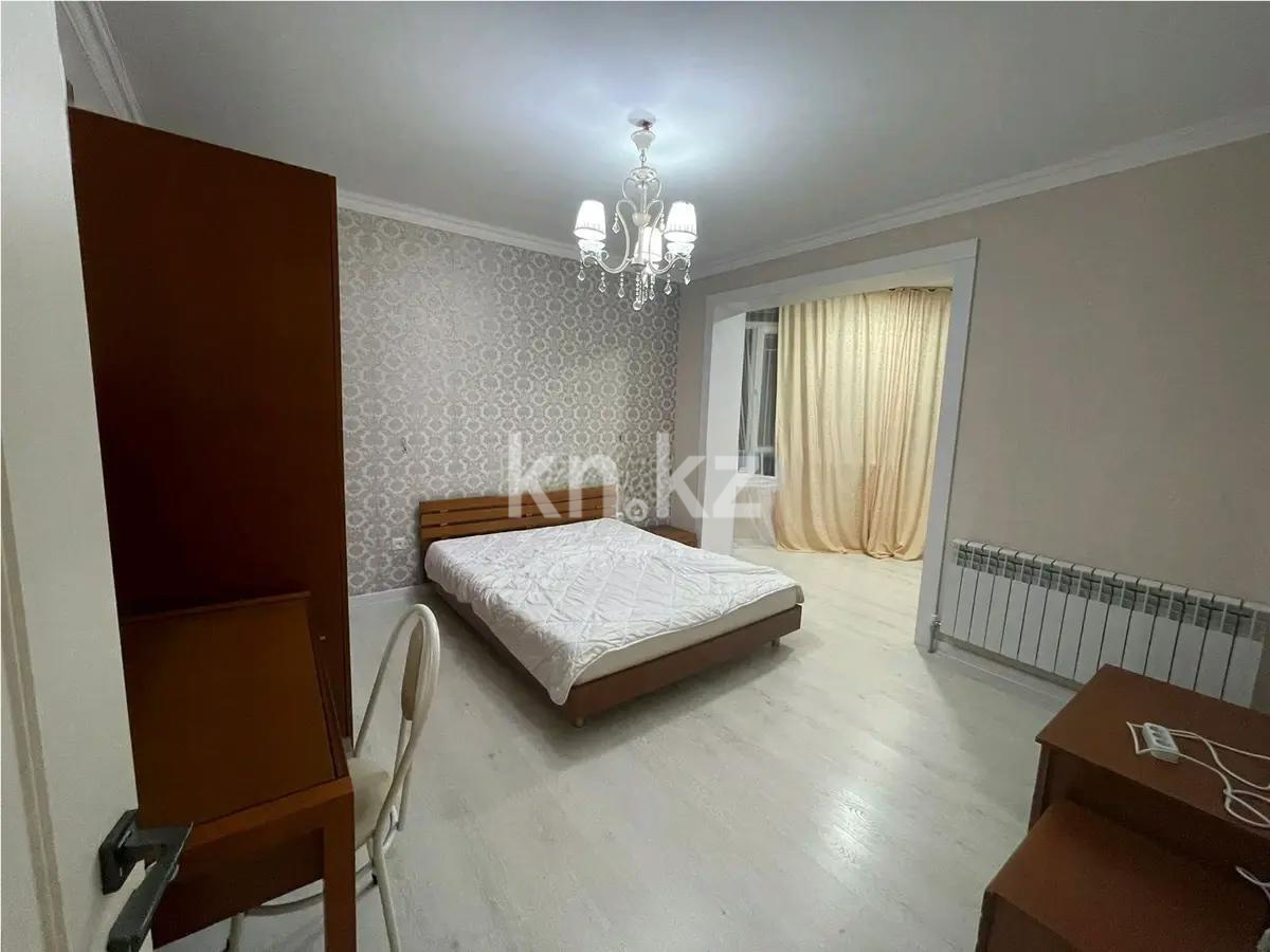Продажа 3-комнатной квартиры, 85 м², ул. Кенесары хана, дом  54/18 в Алматы - фото 2