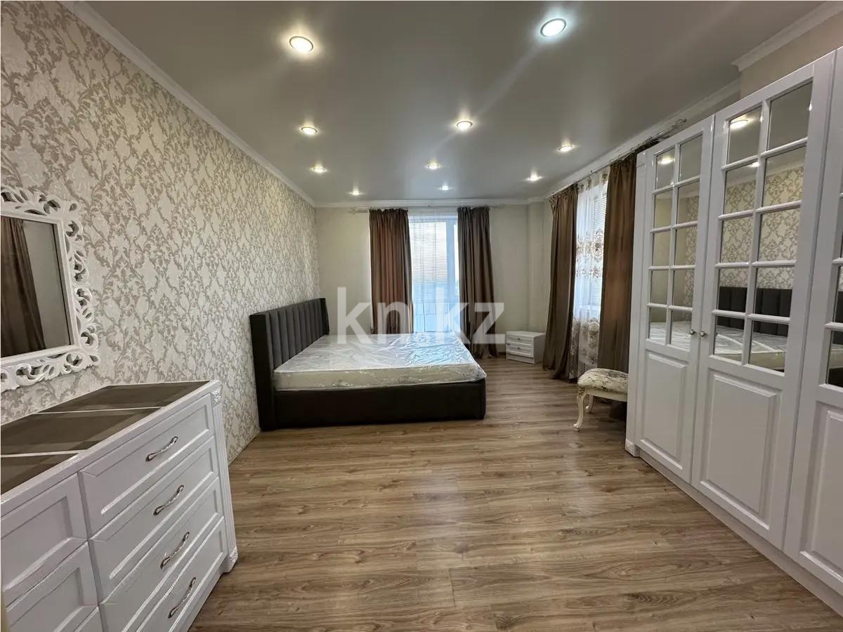 Продажа 3-комнатной квартиры, 72 м², ул. Момышулы, дом  24 в Караганде - фото 2