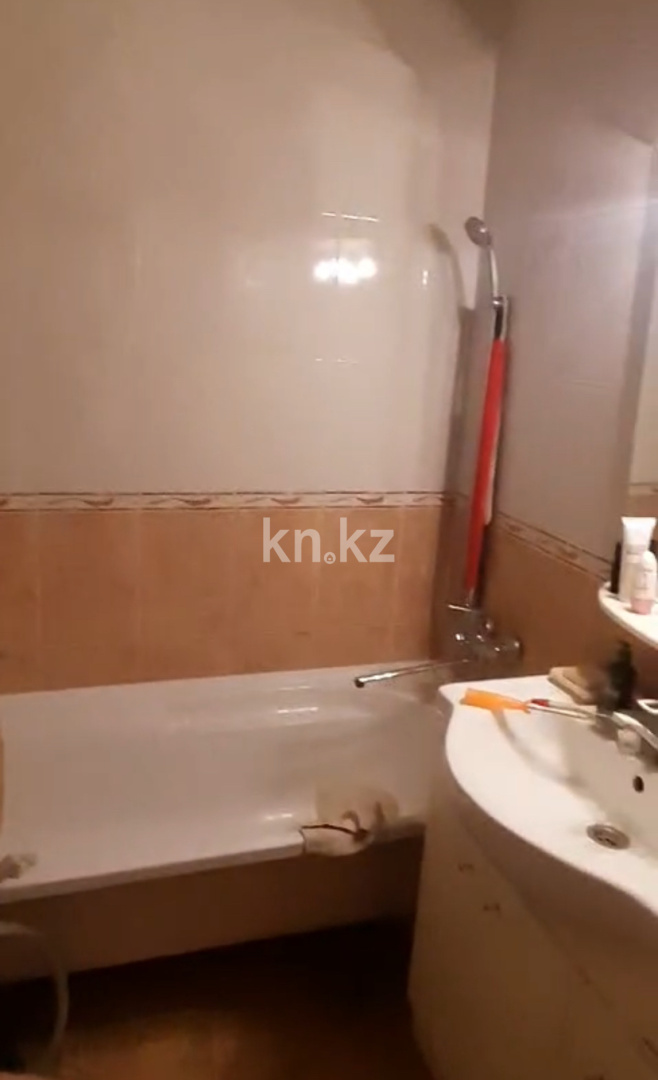 Аренда 2-комнатной квартиры, 75 м², ул. Кумисбекова, дом  8 - пр. Абая в Астане - фото 13