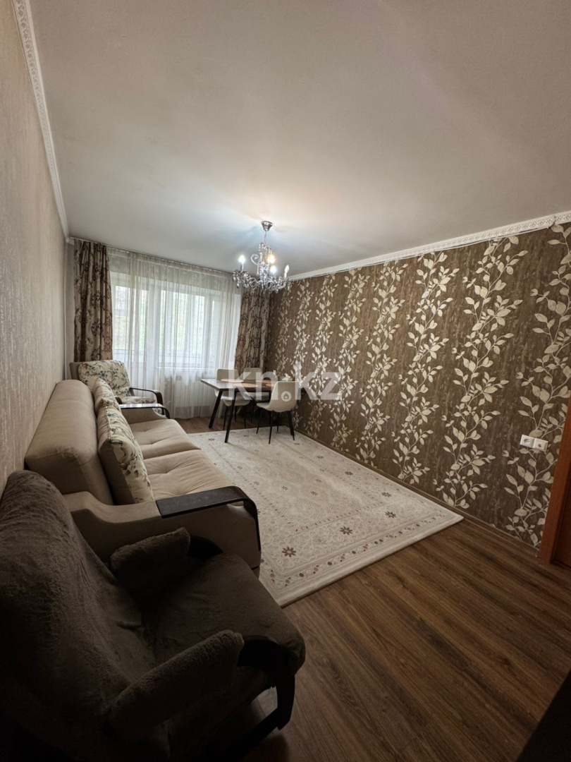 Продажа 3-комнатной квартиры, 62 м², ул. Алиханова, дом  36/2 в Караганде - фото 13