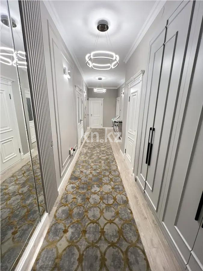 Продажа 3-комнатной квартиры, 118 м², ул. Розыбакиева, дом  247 в Алматы - фото 8