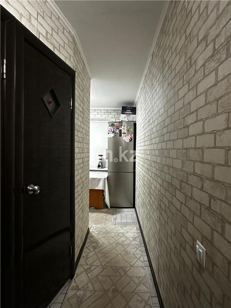 Продажа 2-комнатной квартиры, 43 м², мкр-н 13 в Караганде - фото 4