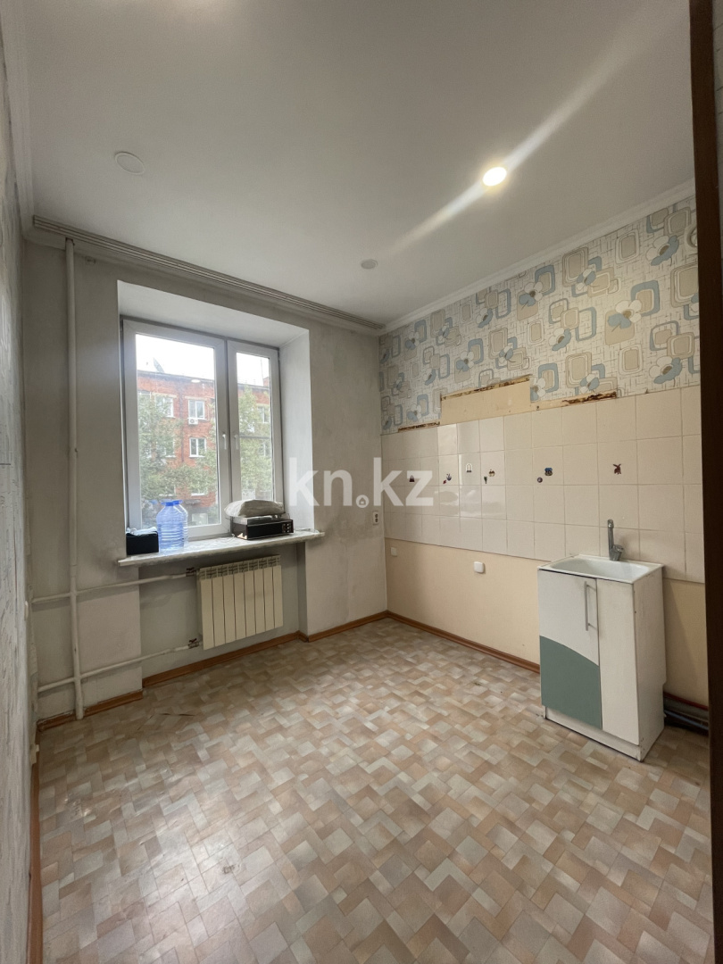 Продажа 2-комнатной квартиры, 52 м², ул. Протозанова, дом  81 в Усть-Каменогорске - фото 3