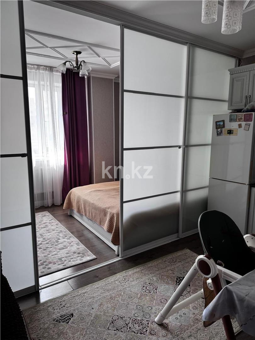 Продажа 2-комнатной квартиры, 62 м², ул. Момышулы в Караганде - фото 5
