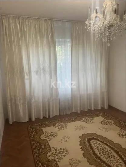 Продажа 2-комнатной квартиры, 55 м², мкр. Аксай-4, дом  69 в Алматы