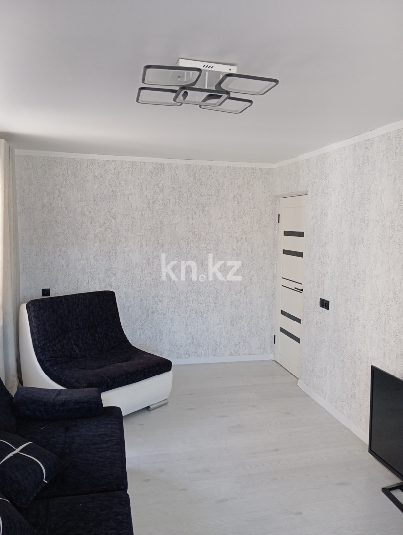 Продажа 3-комнатной квартиры, 61.5 м² в Караганде - фото 8