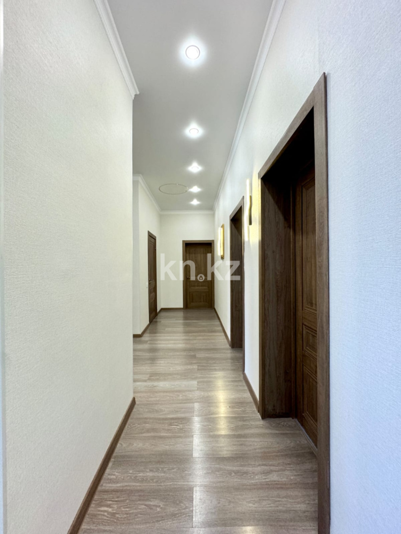 Продажа 4-комнатного дома, 180 м² в Акмолинской области - фото 5