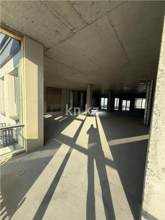 Продажа 5-комнатной квартиры, 200 м², ул. Жубановой, дом  26/1 в Алматы - фото 4