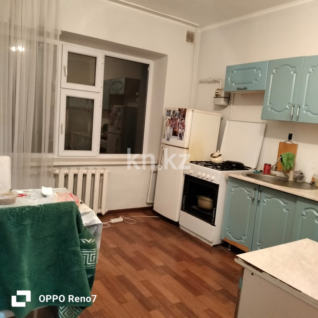 Продажа 1-комнатной квартиры, 37 м², Достоевского, дом  3а в Таразе - фото 2
