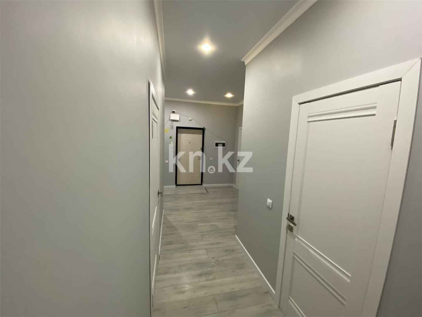 Продажа 3-комнатной квартиры, 110 м², ул. Дюсембекова в Караганде - фото 20