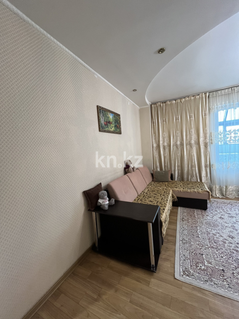 Аренда 1-комнатной квартиры посуточно, 62 м², Абая, дом  63 - ул. Валиханова в Астане - фото 16